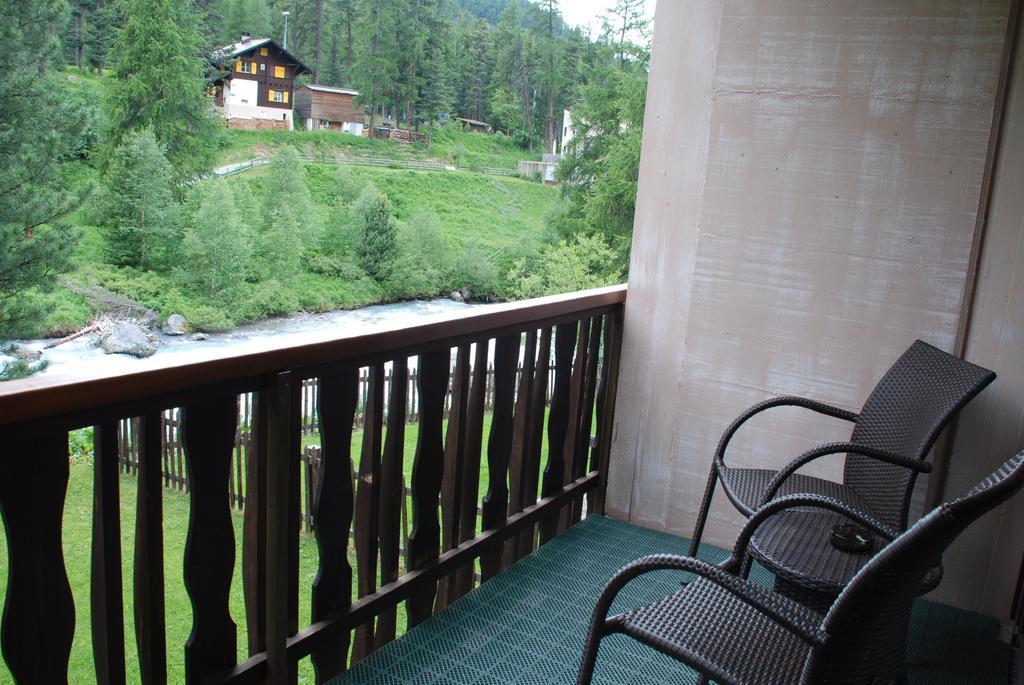 Chesa La Furia Apartment Pontresina Room photo