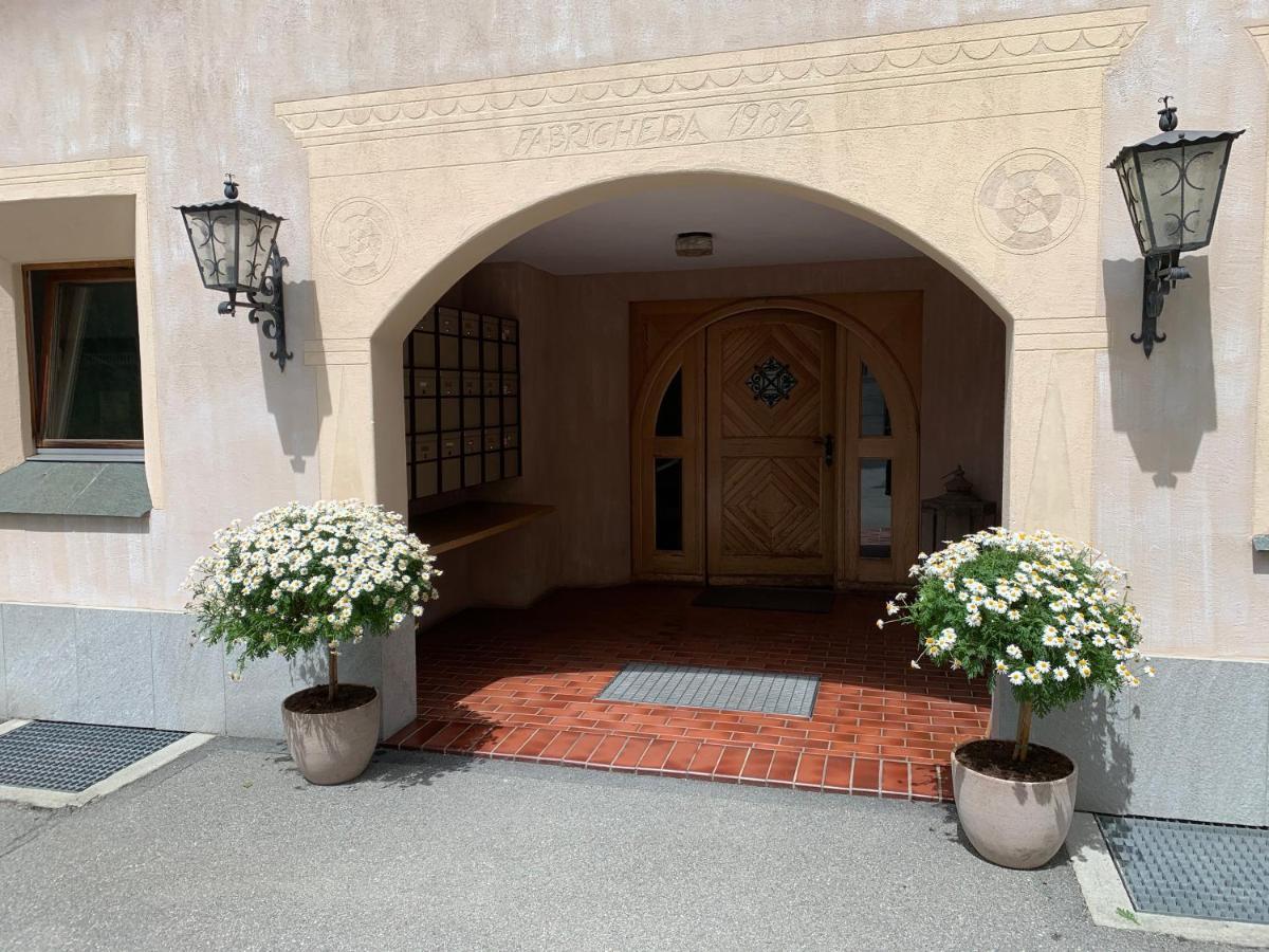 Chesa La Furia Apartment Pontresina Exterior photo